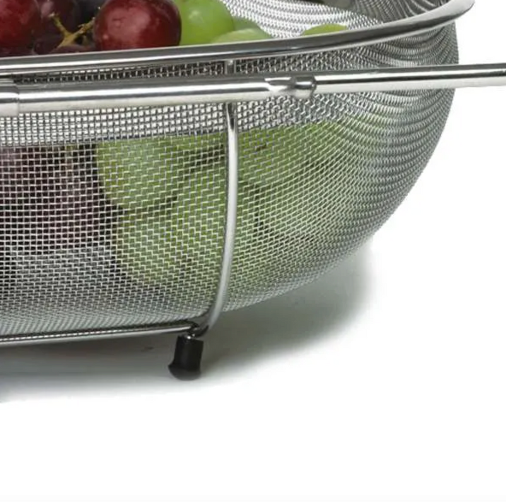 Expanding Colander with Base