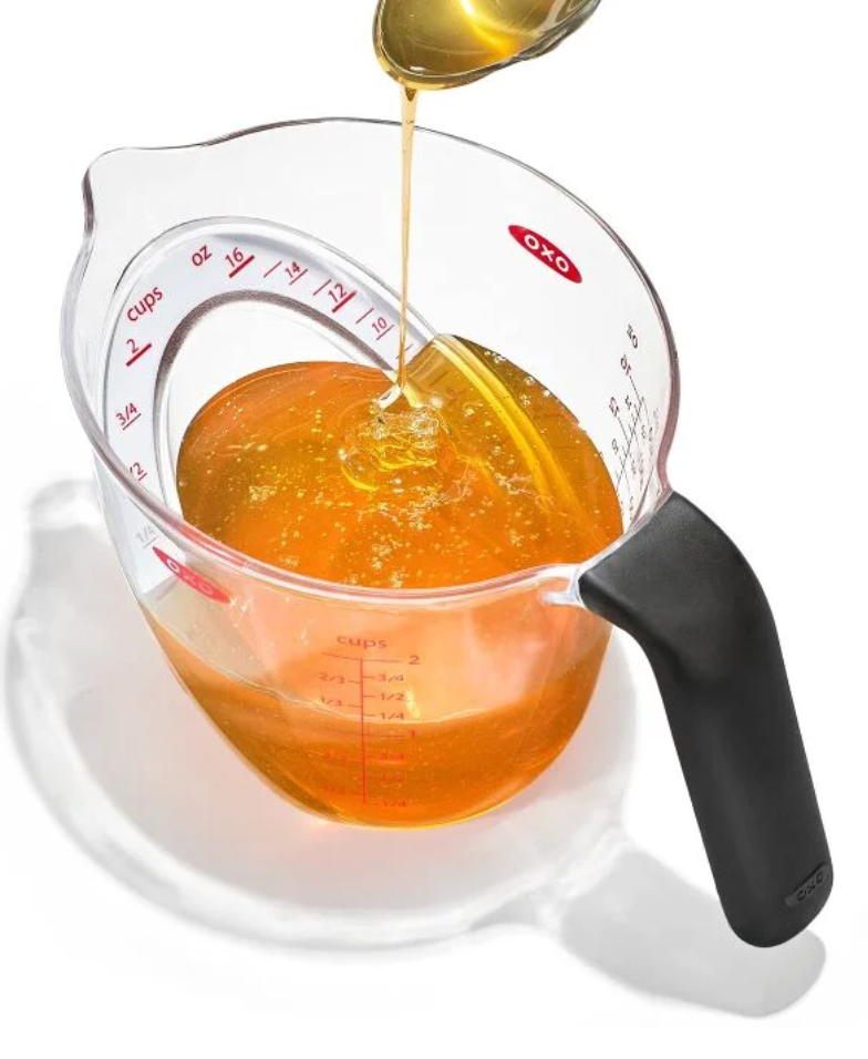 2-Cup Angled Measuring Cup