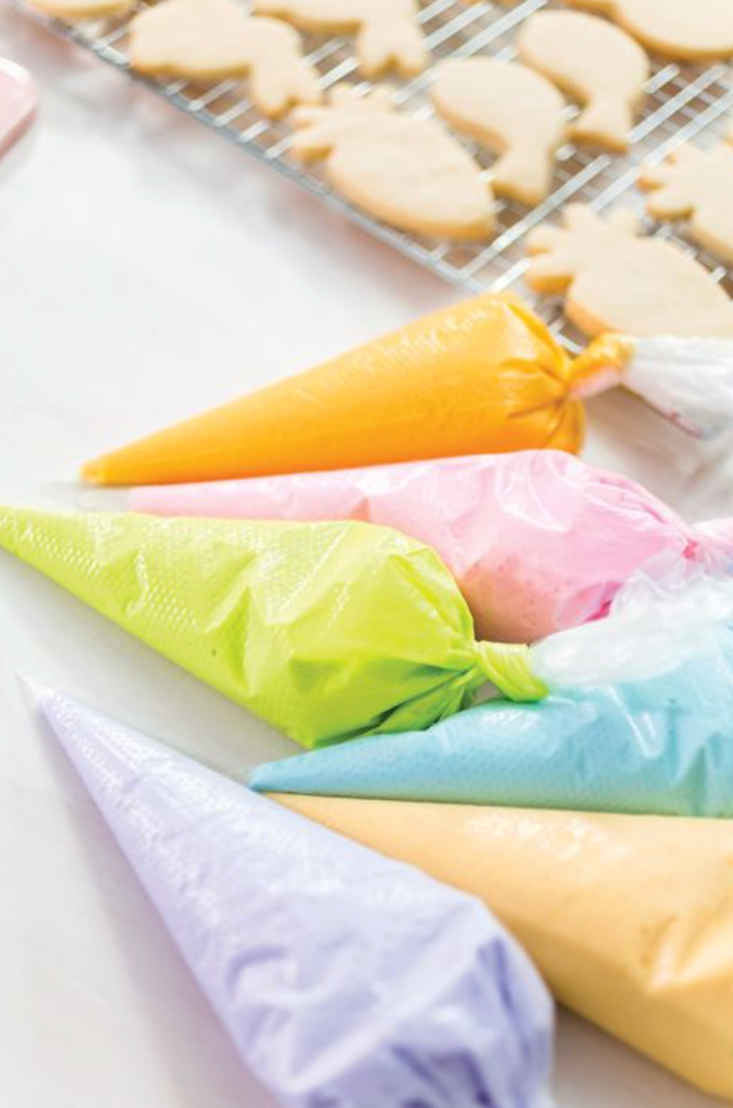 Pastry Icing Bags Set/12 by Mrs. Anderson's Baking