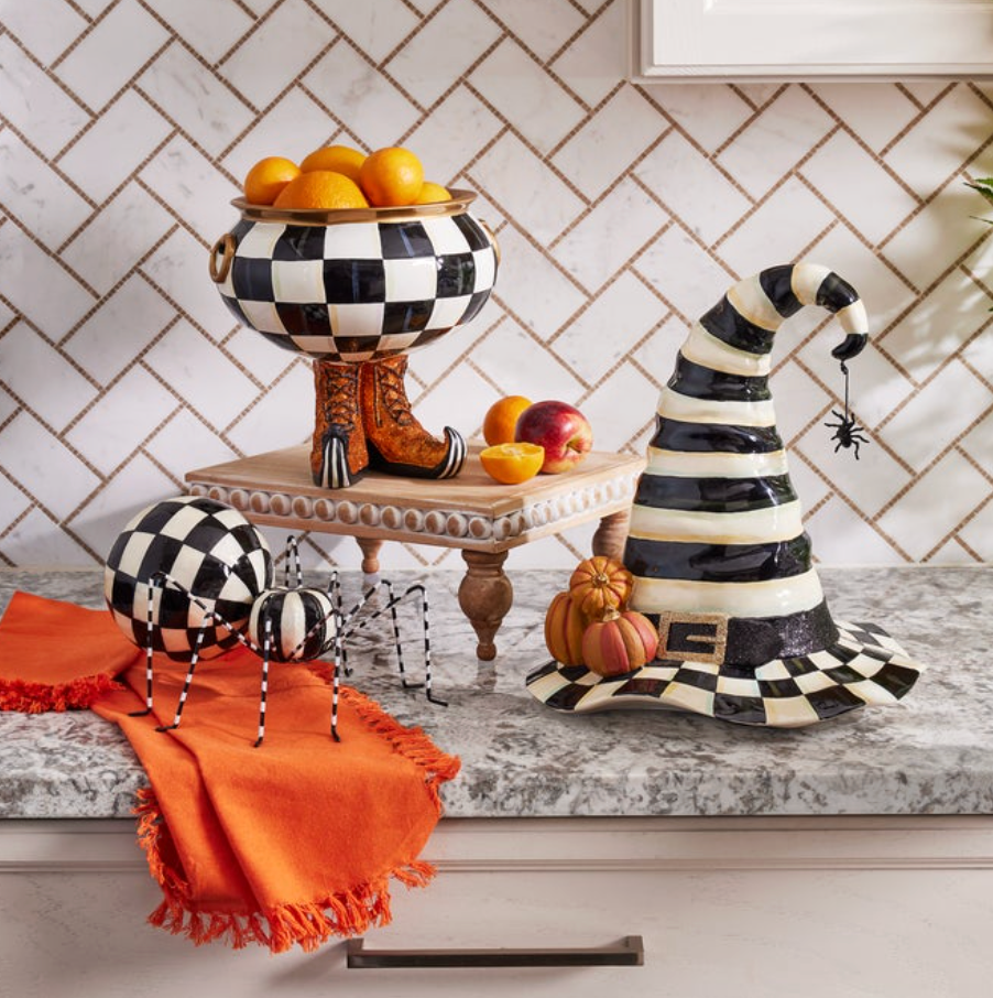 Courtly Stripe Witch's Hat