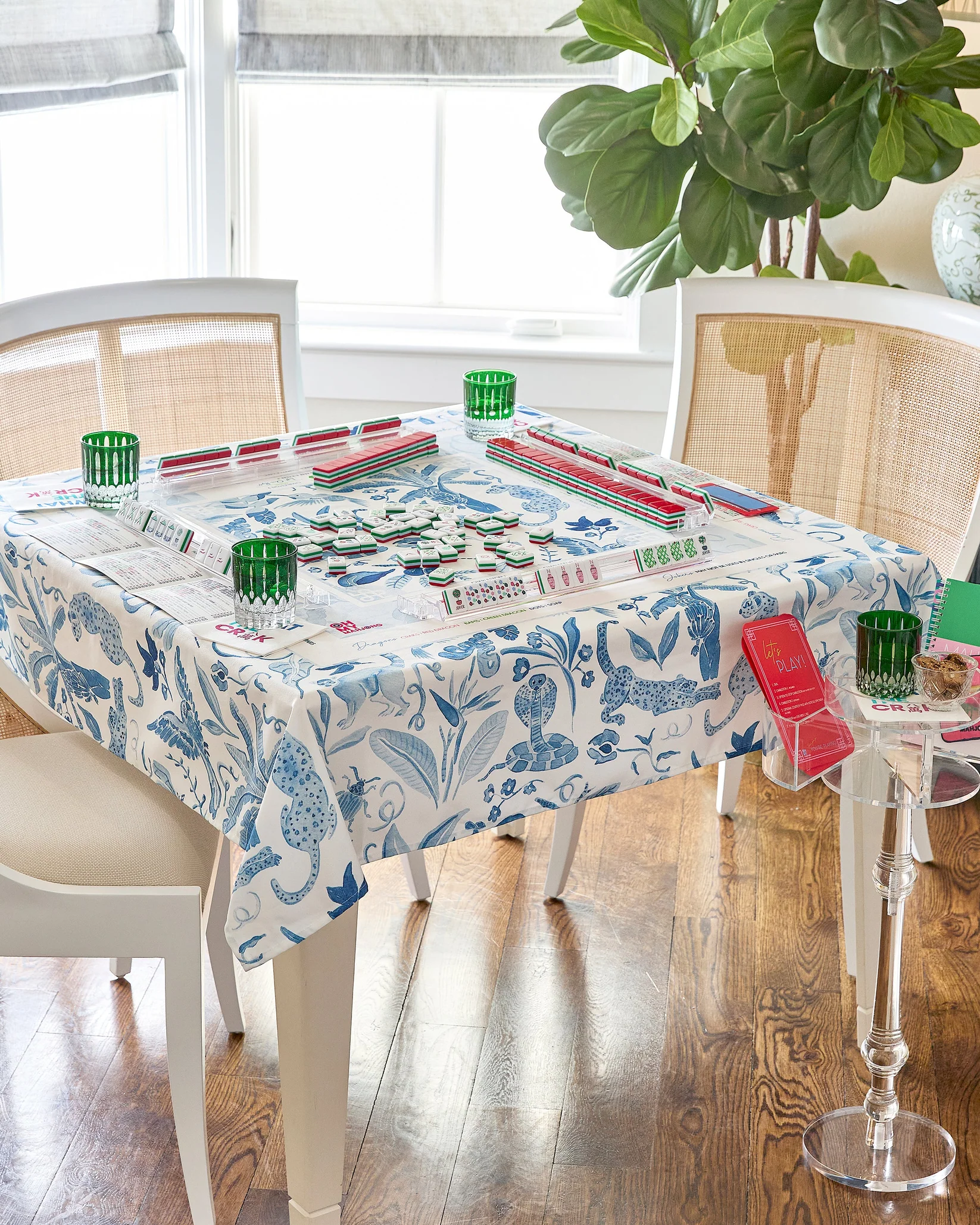 Tablecloth : Amazon Blue