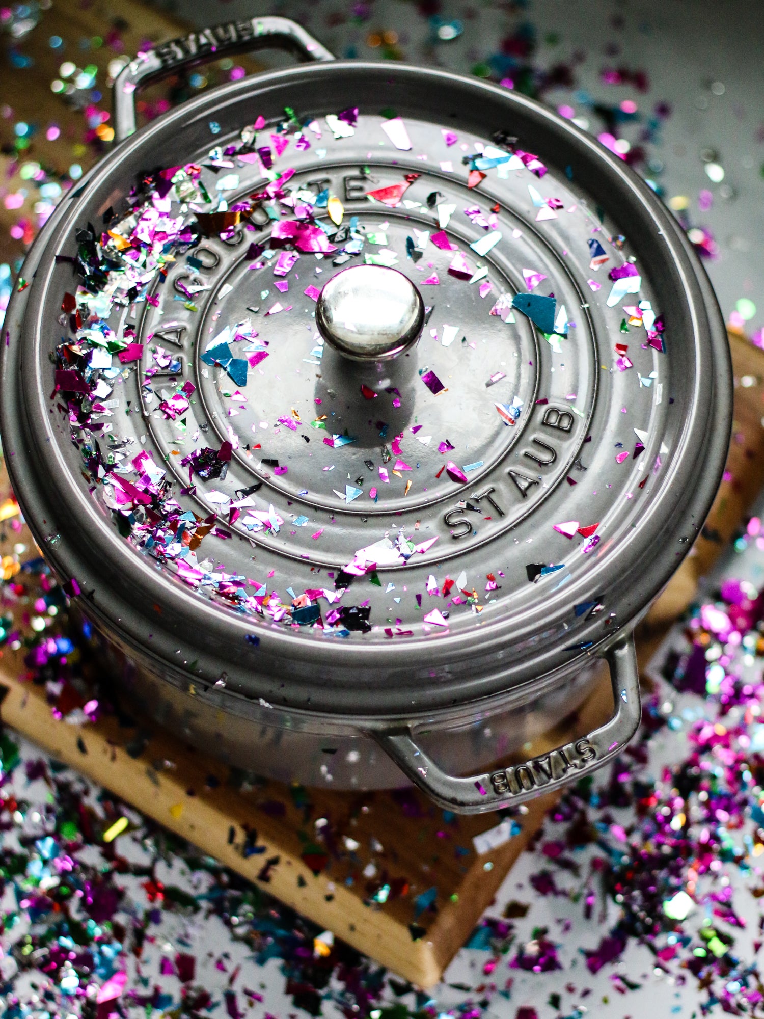 Round Cocotte Dutch Oven - 7-Qt.