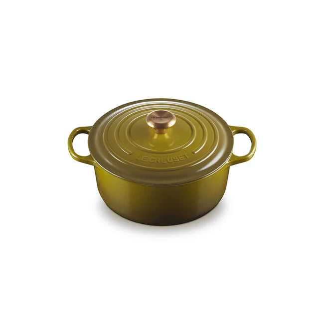 Signature Round French Oven 9 Qt.