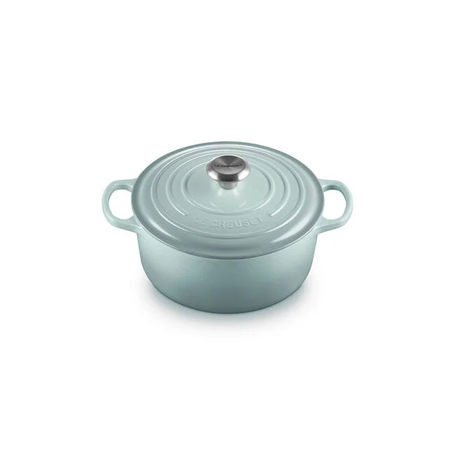 Signature Round French Oven 9 Qt.