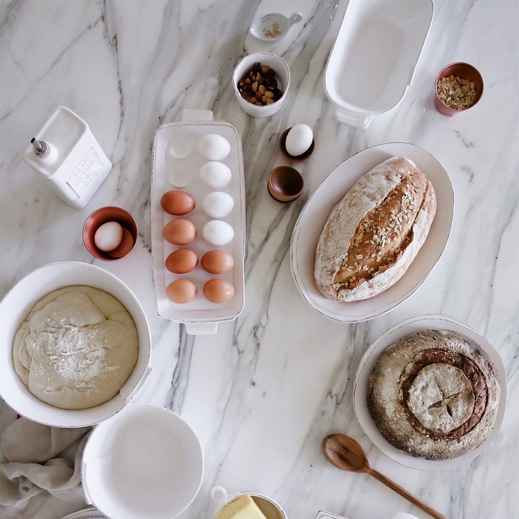 Lastra White Small Oval Baker