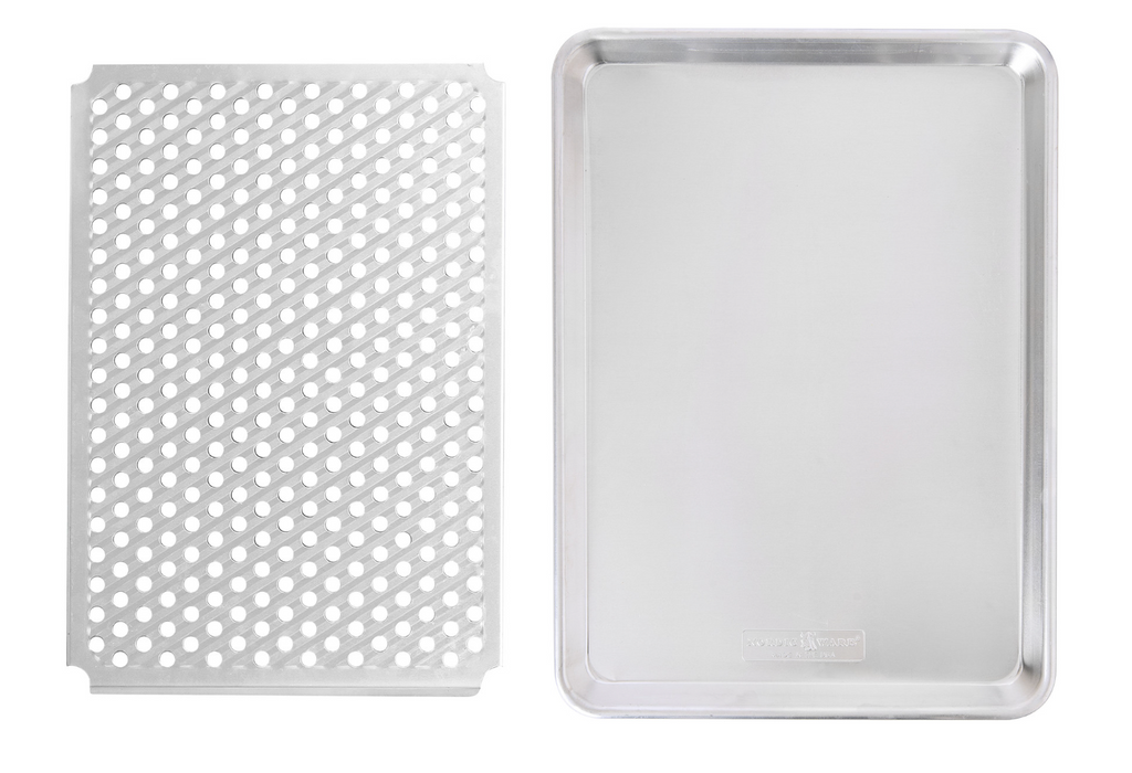 Naturals Half Sheet with Multi-Task Oven Cooling Rack