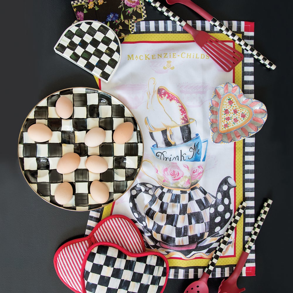 Egg Plate : Courtly Check