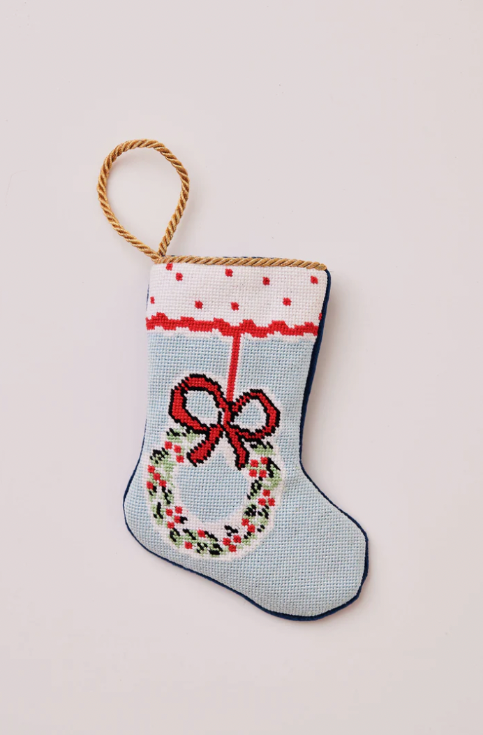 Bauble Stocking Holiday Cheer Wreath (For Pete's Sake Pottery) Retired